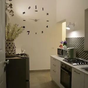 Appartement La Petite, Catane